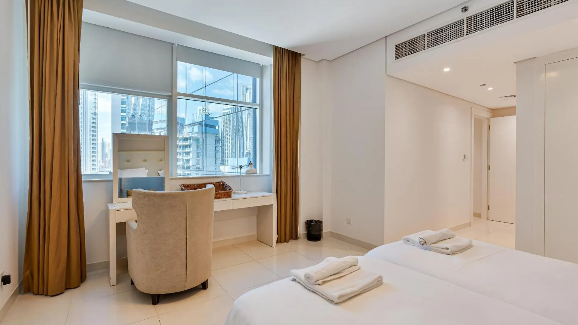 Discover Urban Chic Apartment -Vibrant City Life Dubai 0*,  United Arab Emirates